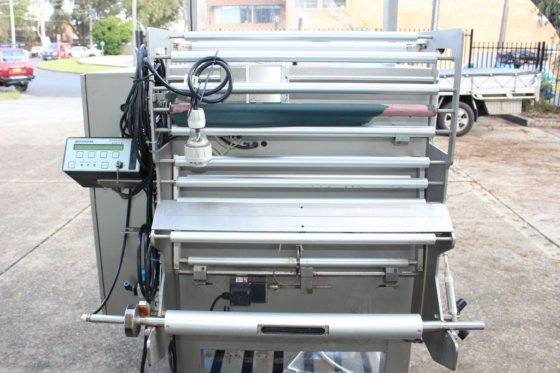 PROPAC 縦型フォームフィルシール機