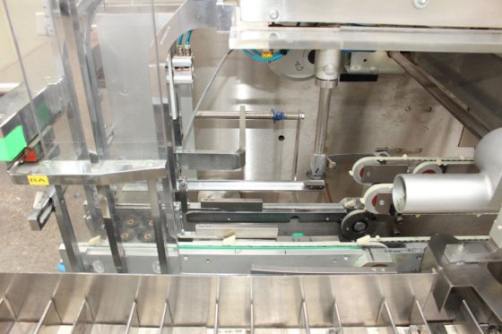 IMA全自动卧式装盒机