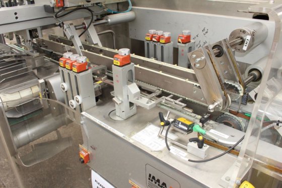 IMA全自动卧式装盒机