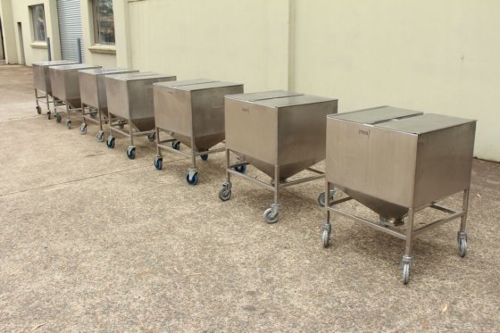 ステンレス鋼移動式ホッパービン