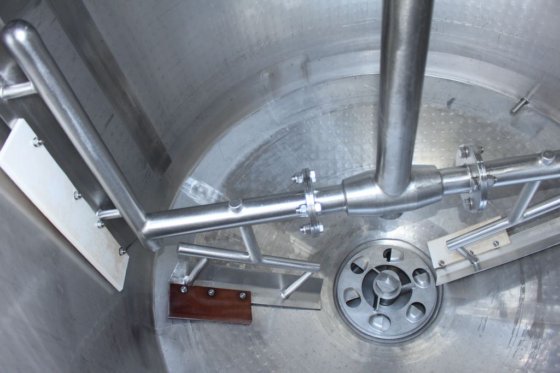 佩非布工程公司不锈钢夹套罐（带分液器