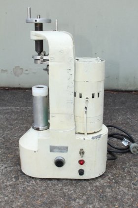 Filamatic 台式压盖闭合器