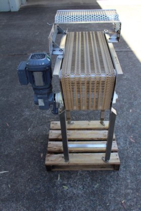 ステンレスコンベヤ