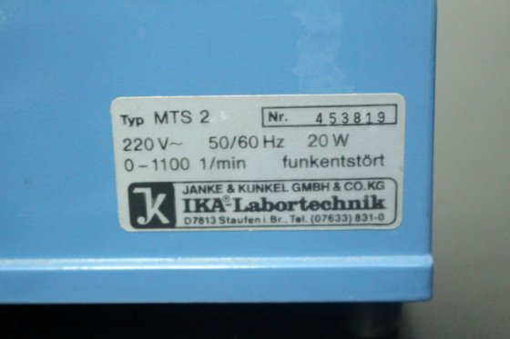 IKA シュットラー マイクロタイターシェーカー