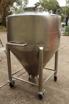 卡尔森不锈钢手提箱