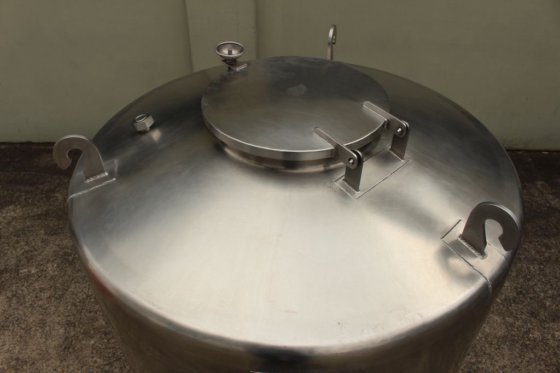 卡尔森不锈钢手提箱