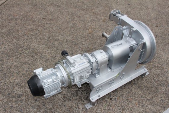 ブレデル蠕動ポンプ