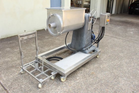 Manesty S/S 桨式搅拌机