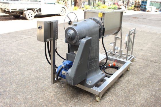 Manesty S/S 桨式搅拌机