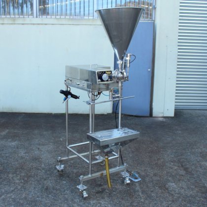 ハンター横型ピストン充填機