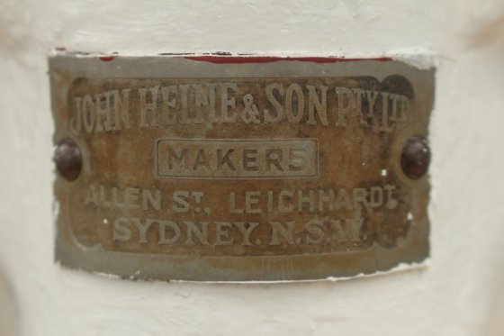 John Heine 半自动封罐机