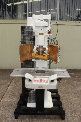 John Heine 半自动封罐机