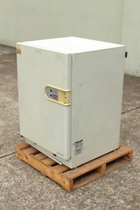 サンヨーCO2インキュベーター