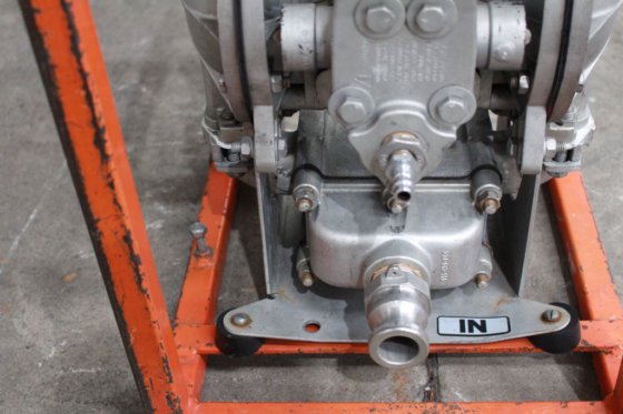 サンドパイパー ステンレス ダイヤフラム ポンプ