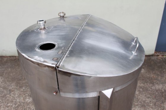 ステンレスタンク