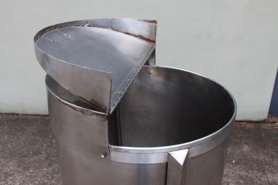 ステンレスタンク