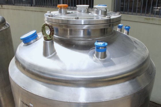 ピティット・エンジニアリング ステンレススチール断熱真空/圧力タンク