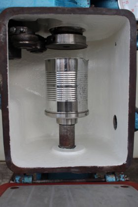 John Heine 真空罐封罐机