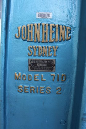 John Heine 真空罐封罐机