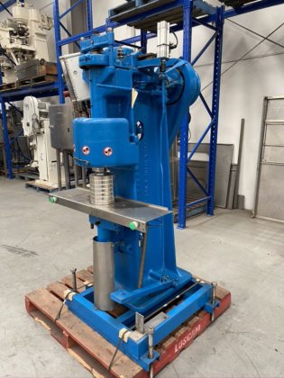 John Heine 罐头封罐机