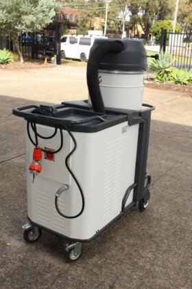 ニルフィスク ポータブル産業用掃除機