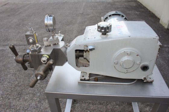 APV 实验室两级均质机