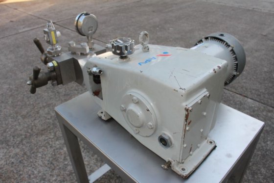 APV 实验室两级均质机