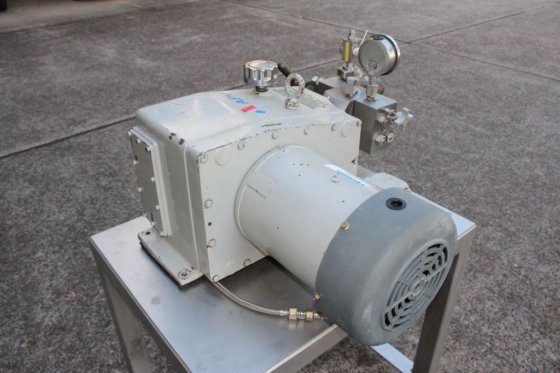 APV 实验室两级均质机