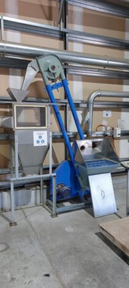 弗洛维约尔粉末提升机