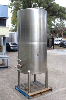 ステンレスタンク