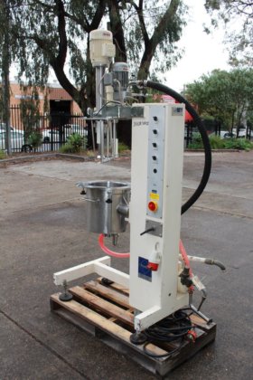 フライマ真空処理容器