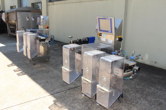 带空气喷射剔除器的 Garvens 检重秤