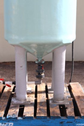 带螺带式搅拌器的玻璃纤维罐