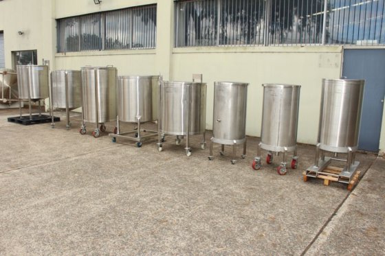 ステンレスタンク