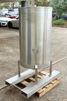 ステンレスタンク