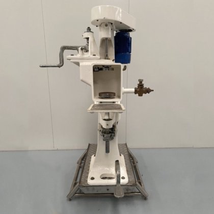 John Heine 罐头封罐机