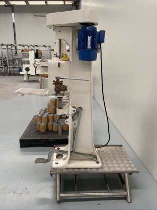 John Heine 罐头封罐机