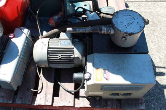 ジョン・ハイン真空缶シーマー