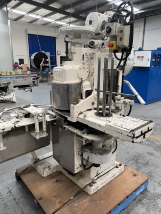 John Heine 罐头封罐机