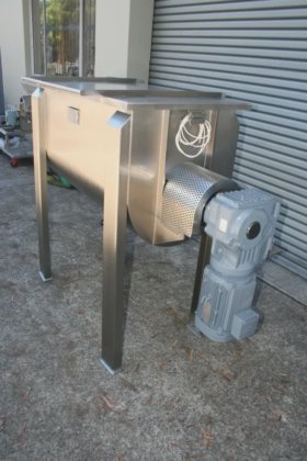 螺旋带式搅拌机