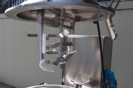 JLMD ステンレス製ディンプルジャケット付きコントラミキシングタンク