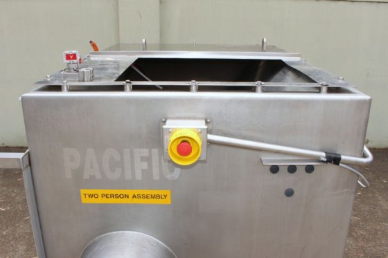 パシフィック ヘビーデューティー 工業用ミートグラインダー ミンサー