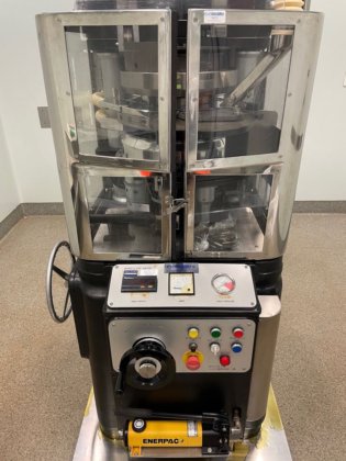 Prensa de comprimidos Manesty