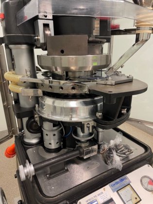 マネスティタブレットプレス