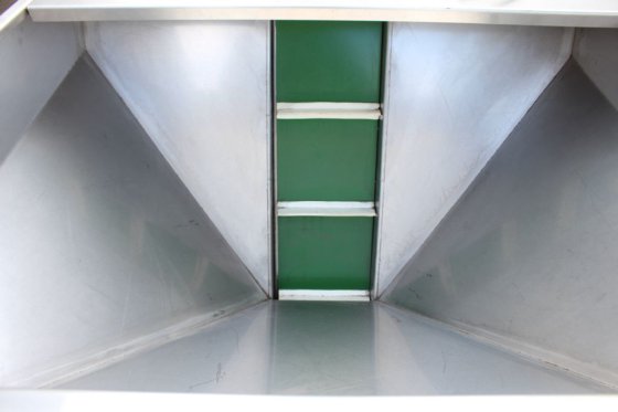 S/S フレームのクリート付きベルト エレベーター