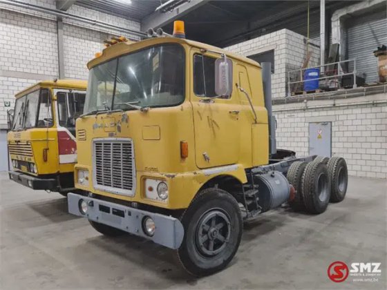 F 700