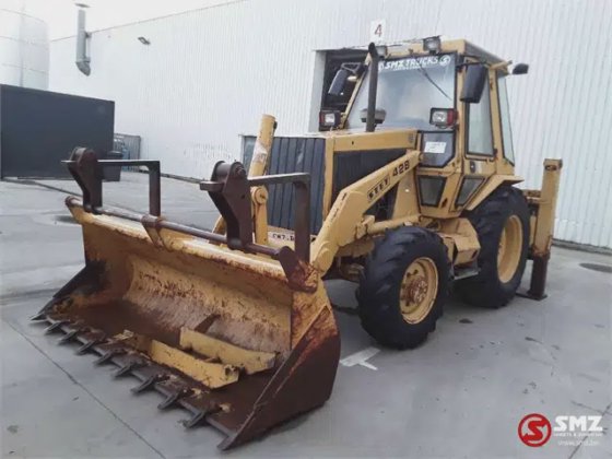 Caterpillar 428