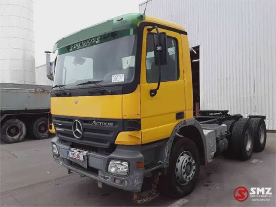 Actros 2636
