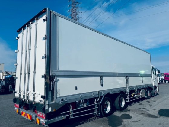 2018 UDトラックス 2PG-CG5CA