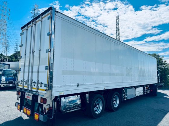 2013 日本トレクス VFR241FW